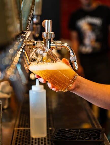 Explore the Top Wheat Beer Styles Guide for Summer Sipping